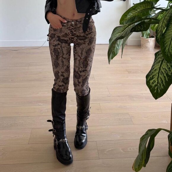 Free People Women's Brown and Black Jeans - Picture 1 of 4